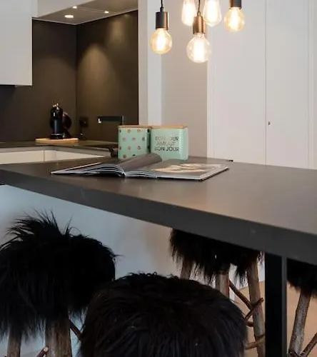 Locarno * Knokke-Heist